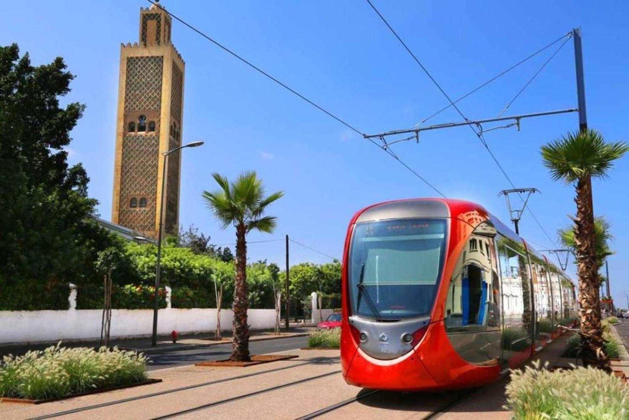 Architects Haven In Luxury 3br - Near Train & Tramway